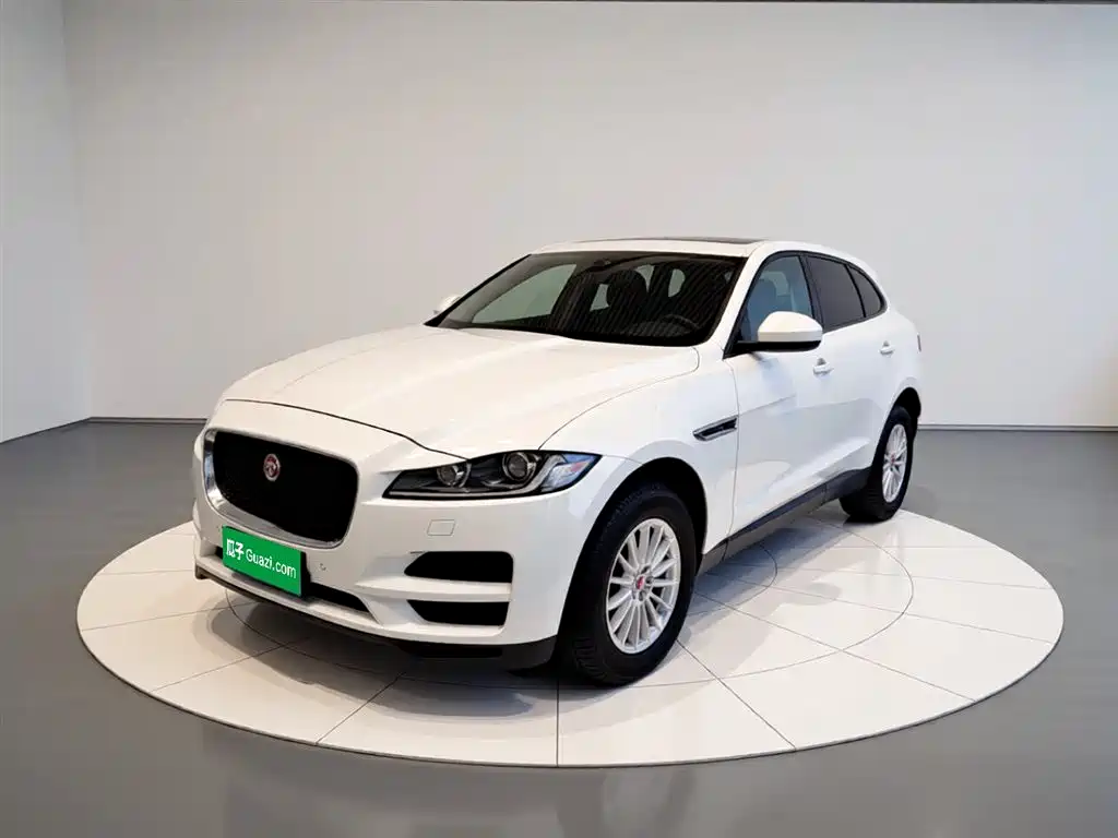 Jaguar F-PACE 2018