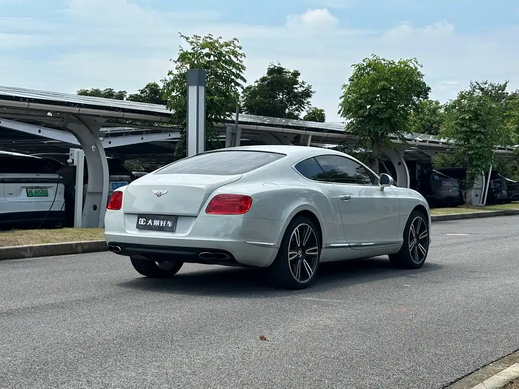 Bentley Continental 6.0T GT Speed, фото 4