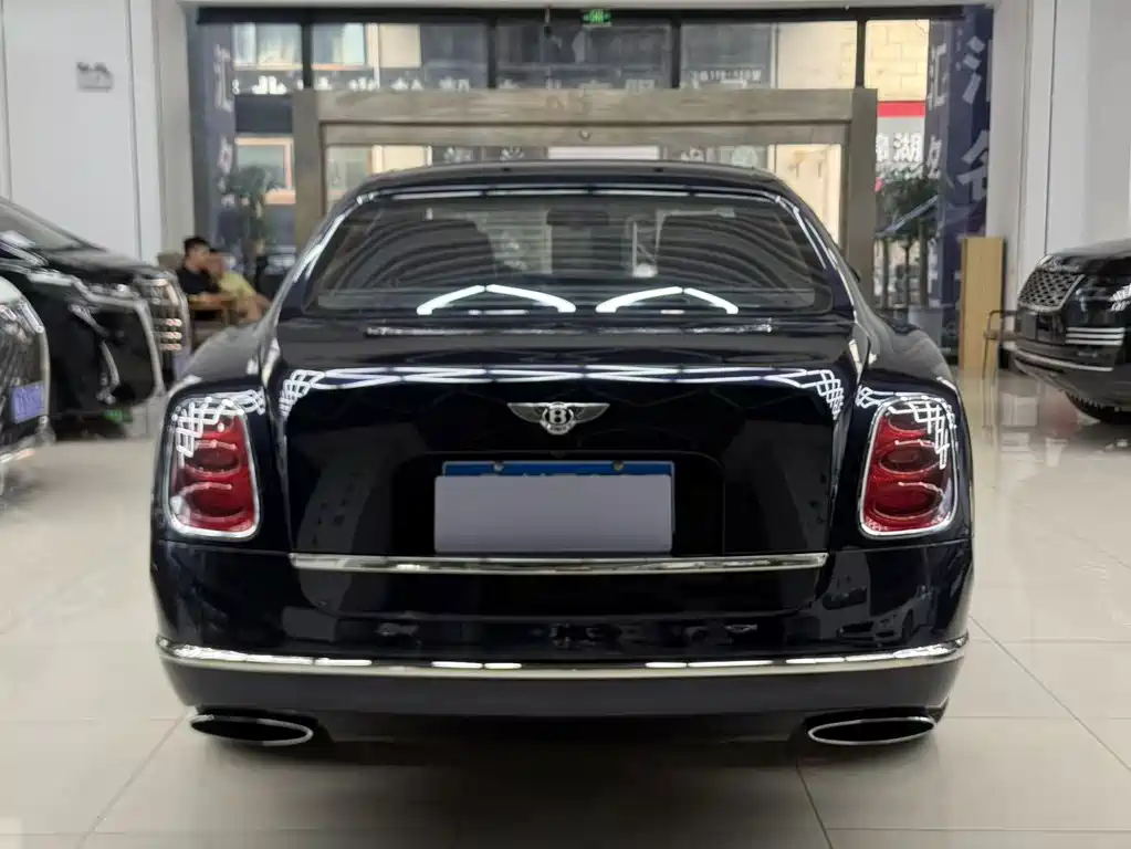 Bentley Mulsanne — миниатюра 20
