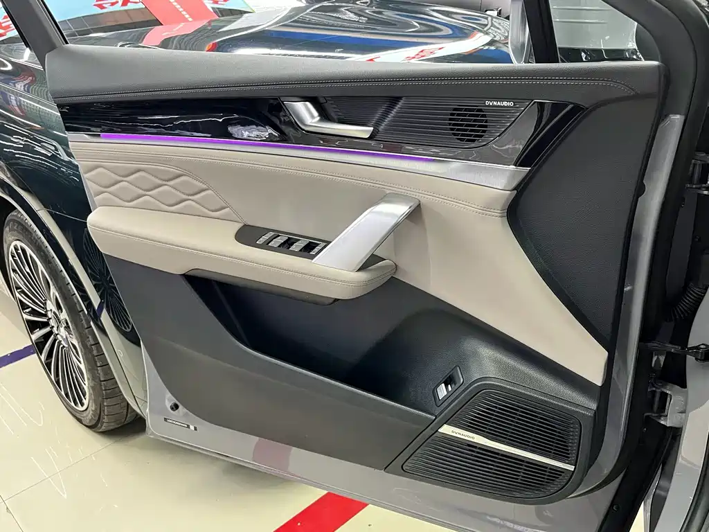 BYD Tang New Energy — миниатюра 13
