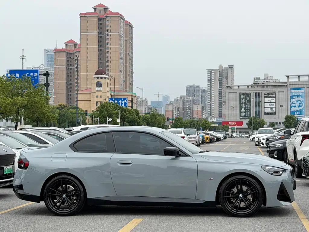 BMW 2 Series (Import) — миниатюра 6