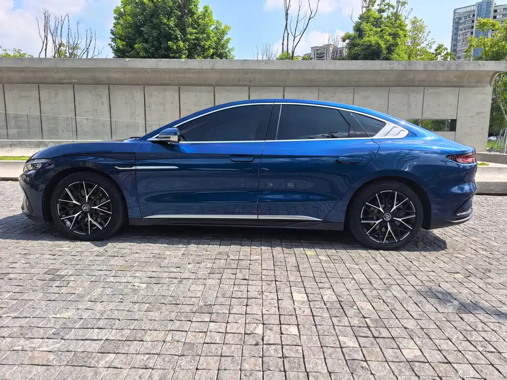 BYD Han — миниатюра 17
