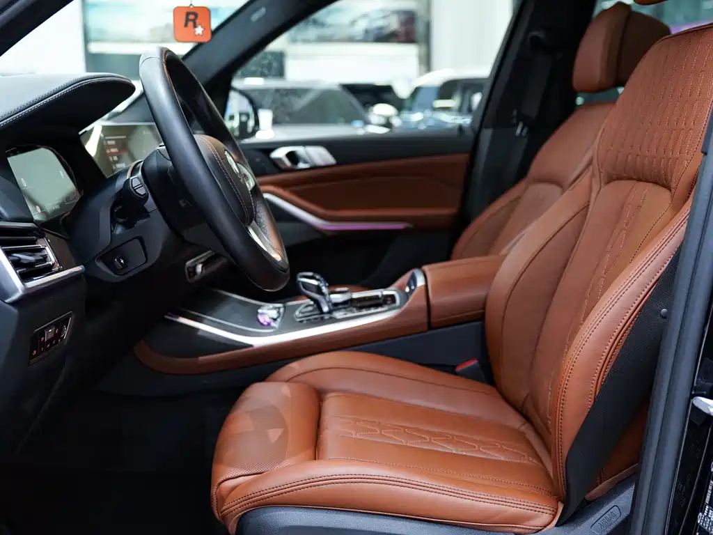 BMW X7 2021 xDrive40i Premium Luxury