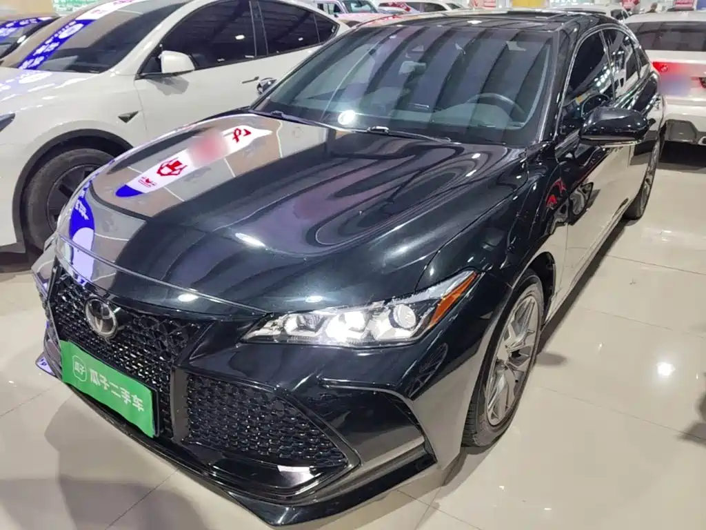 Toyota Avalon — миниатюра 2