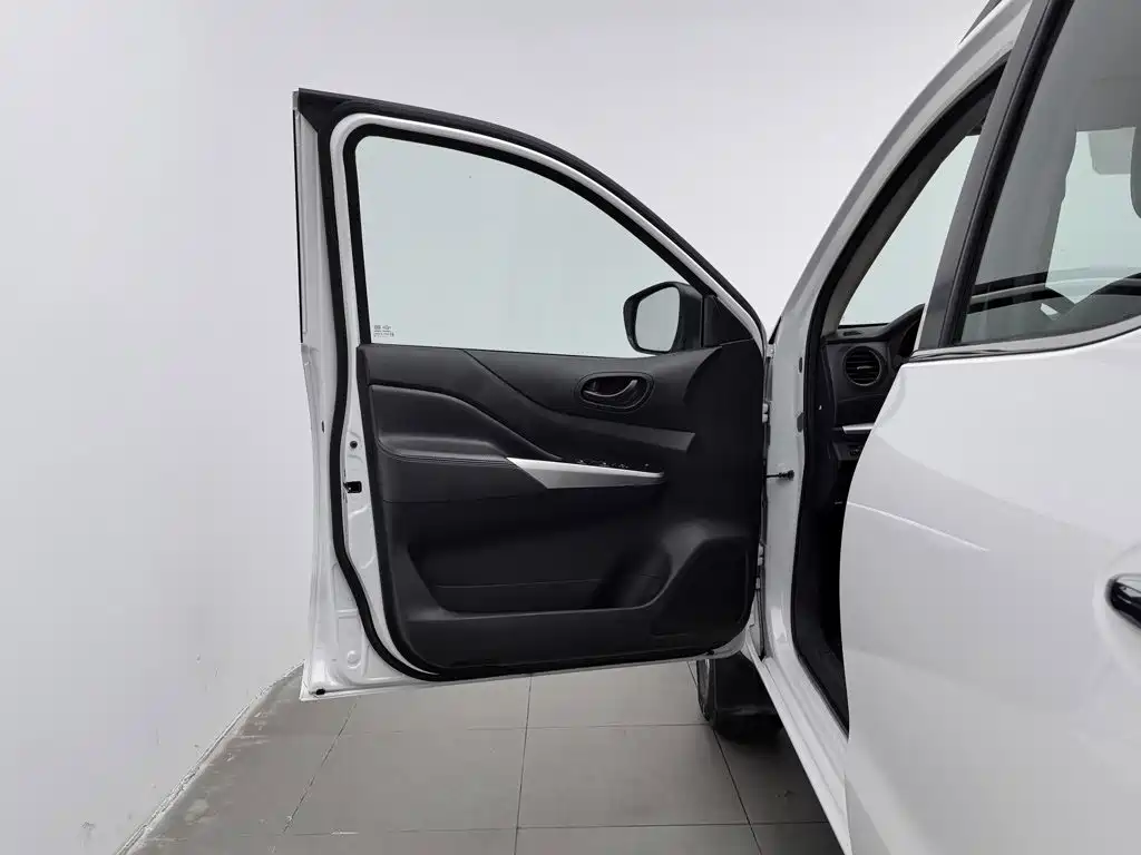 Dongfeng Palasso — миниатюра 8