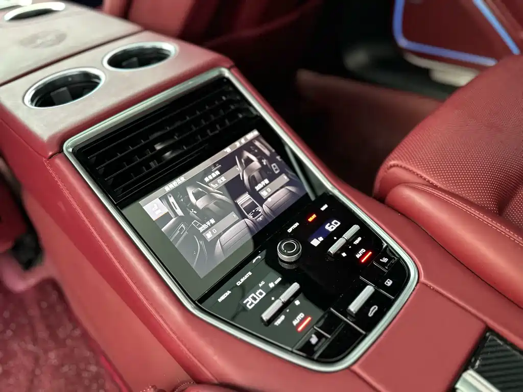 Porsche Panamera — миниатюра 16