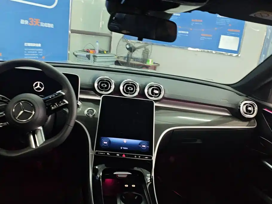 MERCEDES-BENZ C CLASS