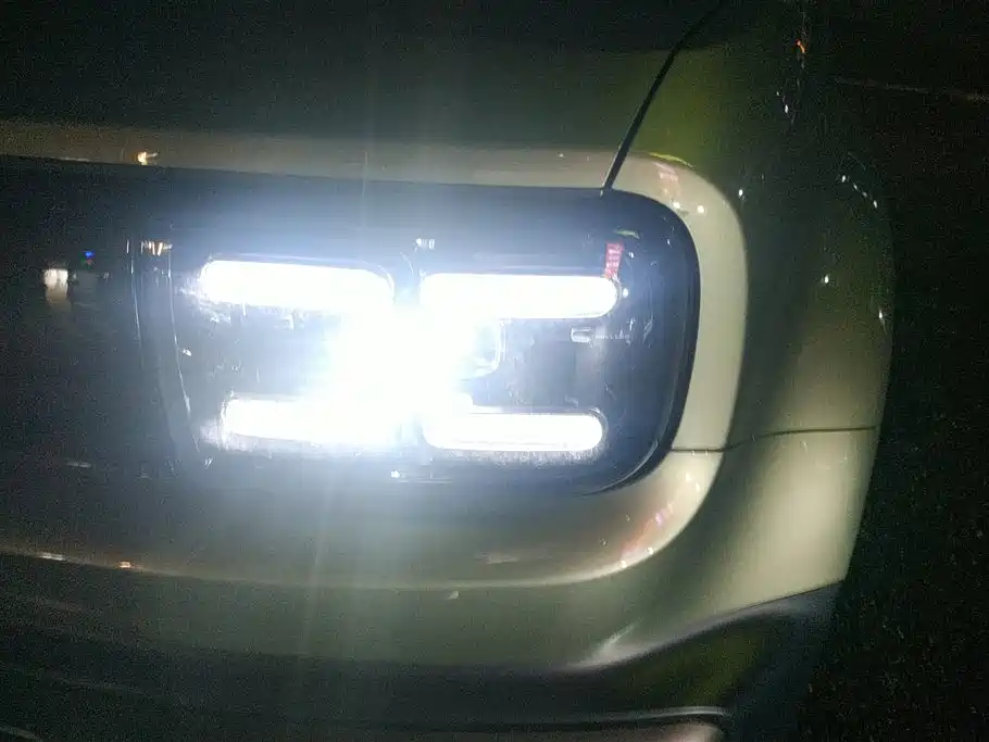 BAOJUN YUE ALSO PLUS