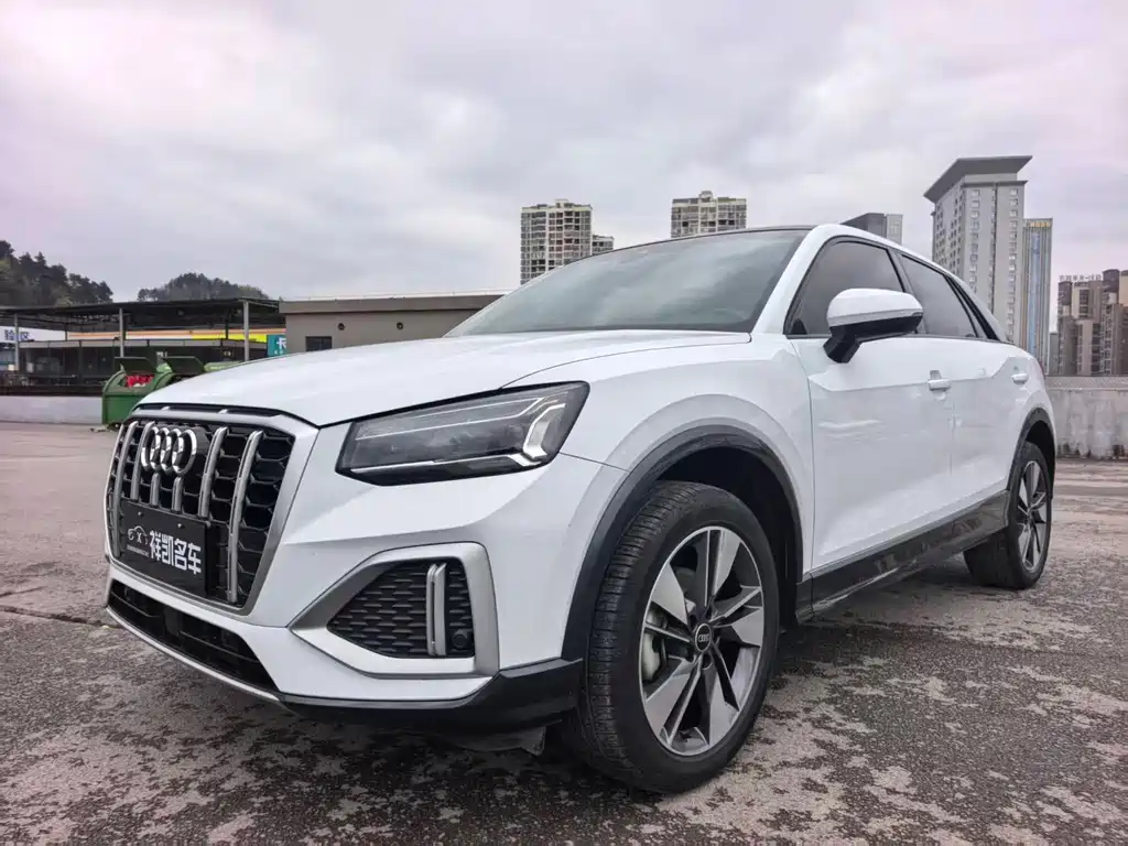 Audi Q2L 2022