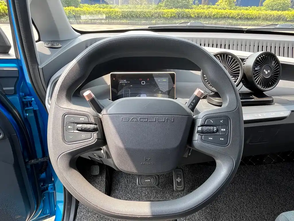 Baojun E200 - фото 15