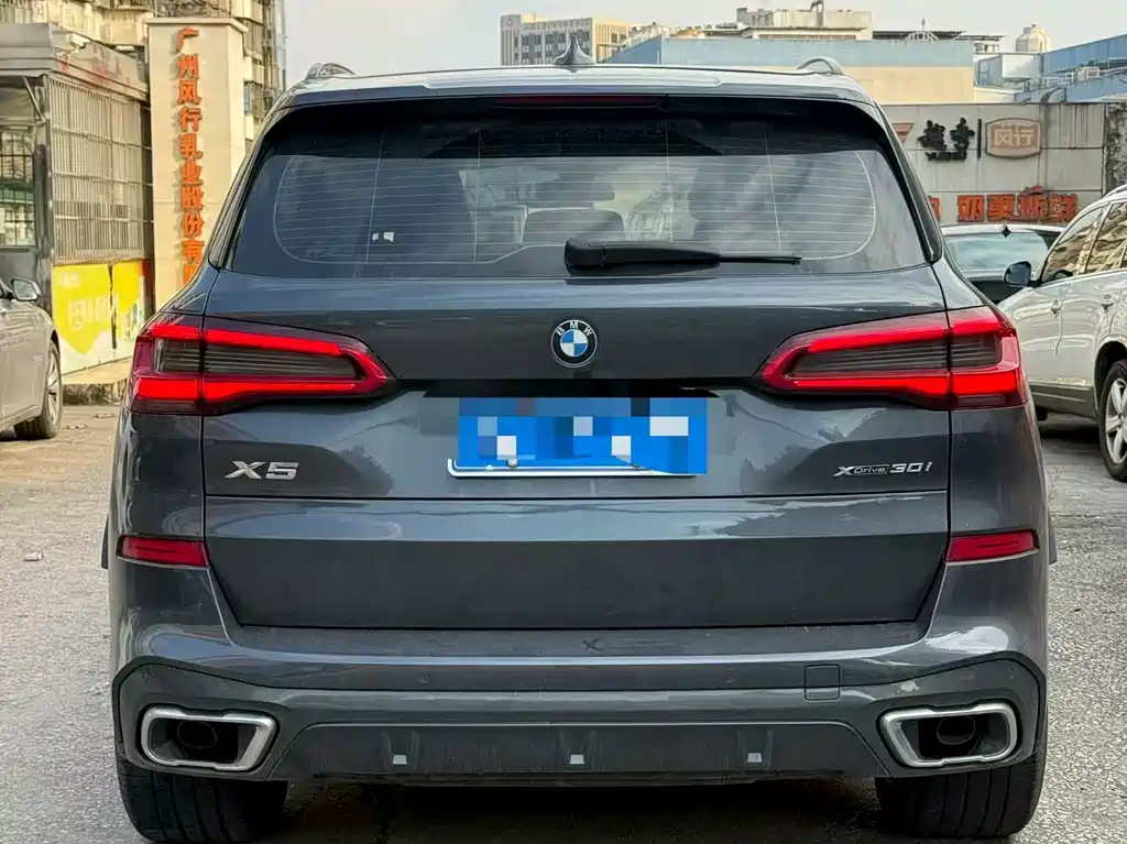 BMW X5 (Import) — миниатюра 3