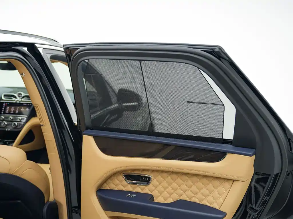 Bentley Bentayga — миниатюра 19