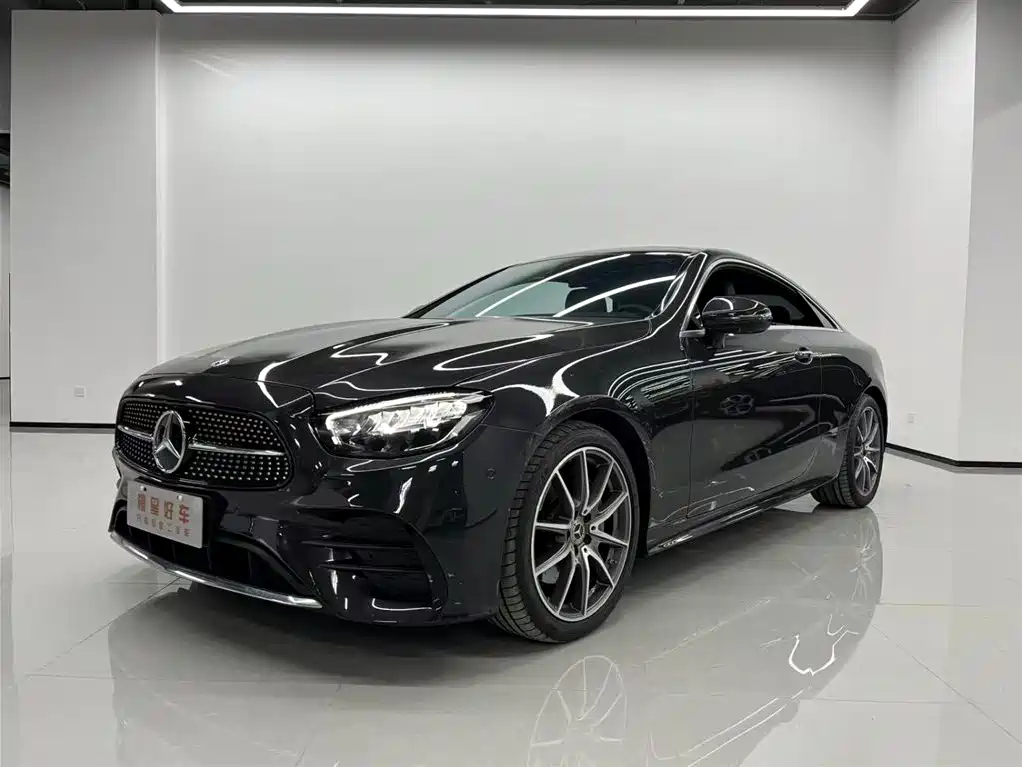 Mercedes-Benz E-Class 2024 Черный из Китая, фото 4