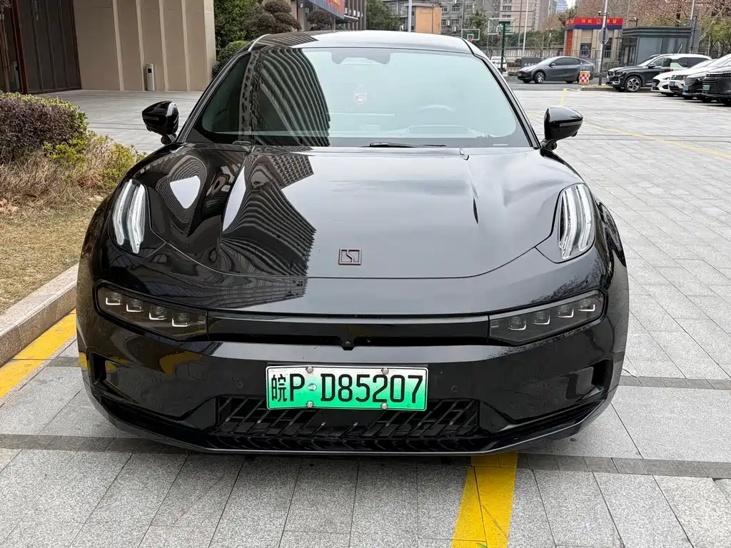 ZEEKR EXTREME KRYPTON 001