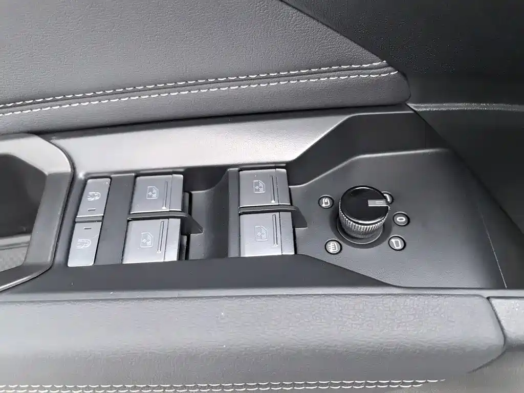 Audi Q4 e-tron — миниатюра 9