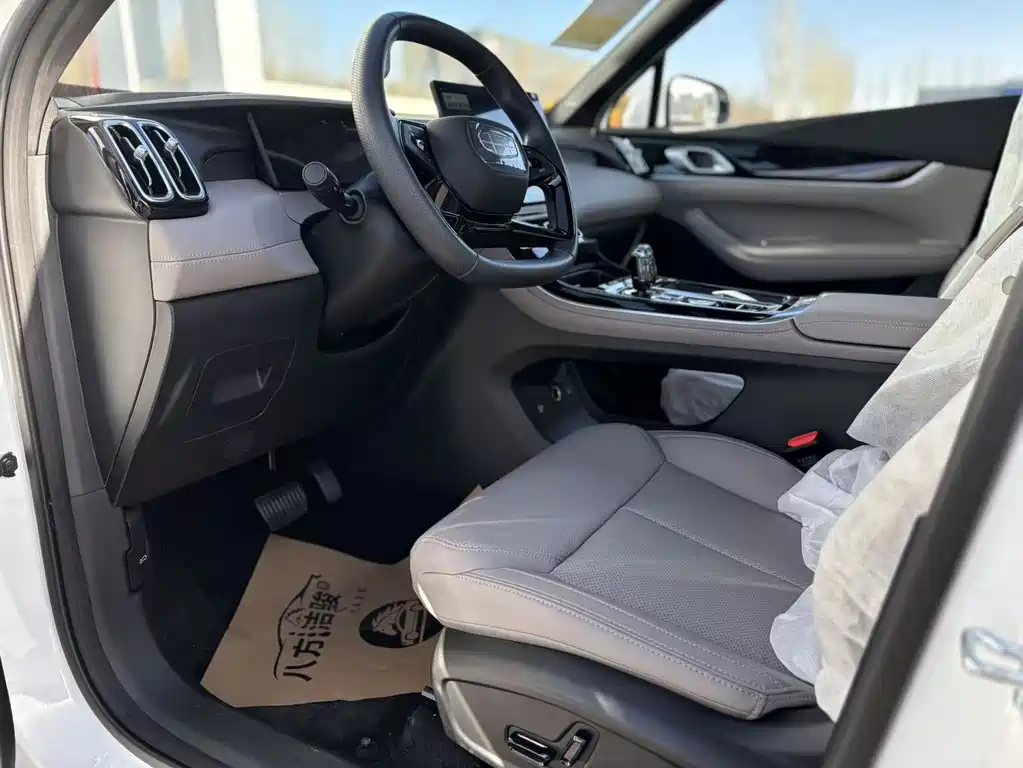 GEELY AUTOMOBILE BOYUE L