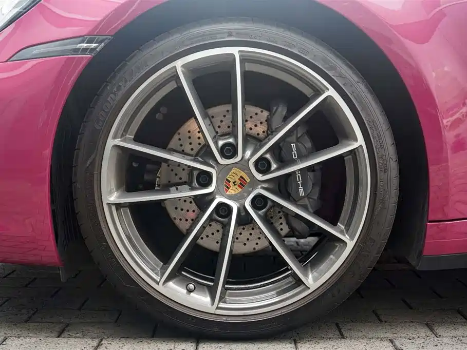 Porsche 911 2023 Carrera 3.0T