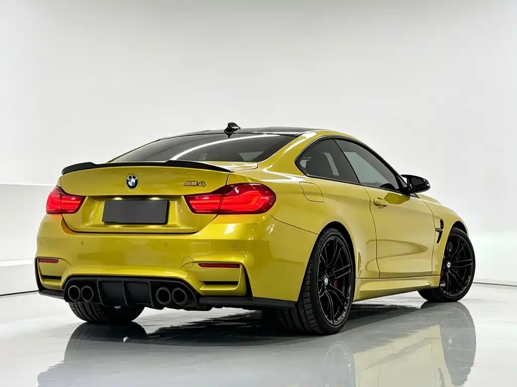 BMW M4 — миниатюра 4