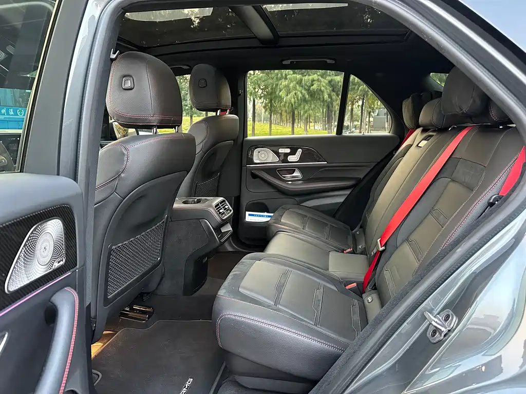 MERCEDES-BENZ GLE AMG