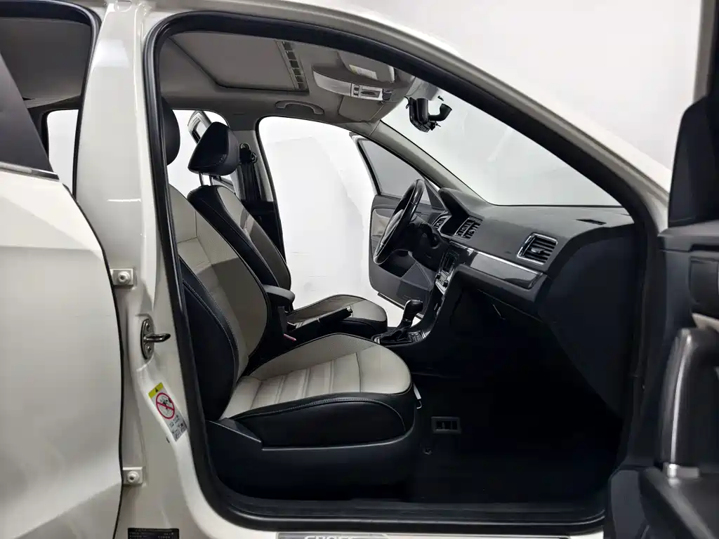 Volkswagen Cross Lavida — миниатюра 14