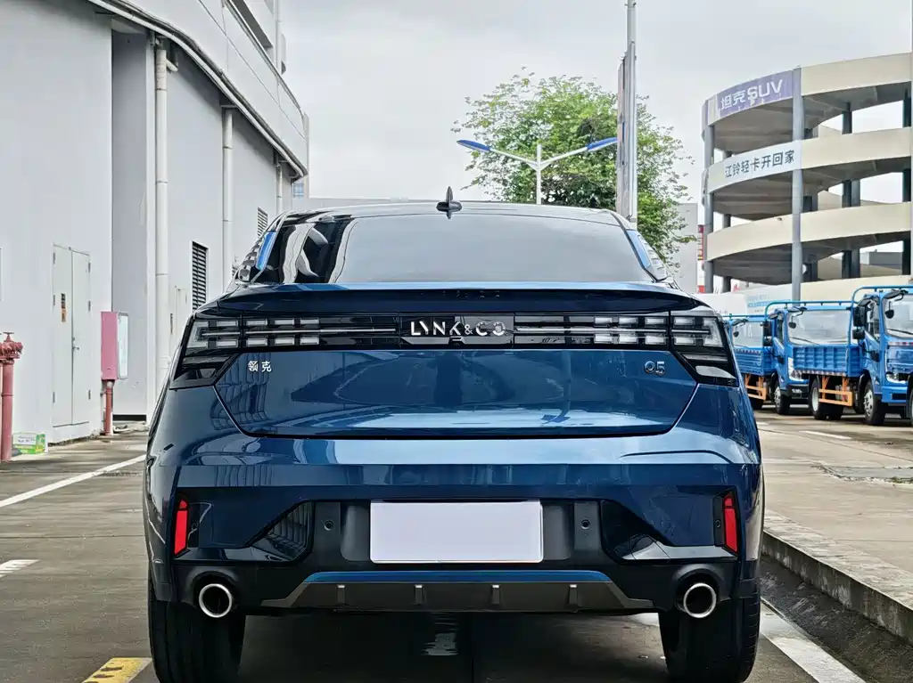 Lynk & Co 05 — миниатюра 15