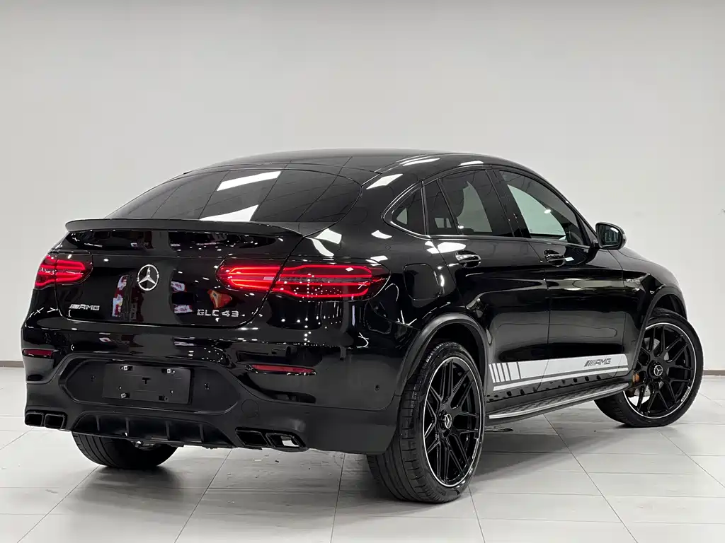 Mercedes-Benz GLC Coupe AMG — миниатюра 14