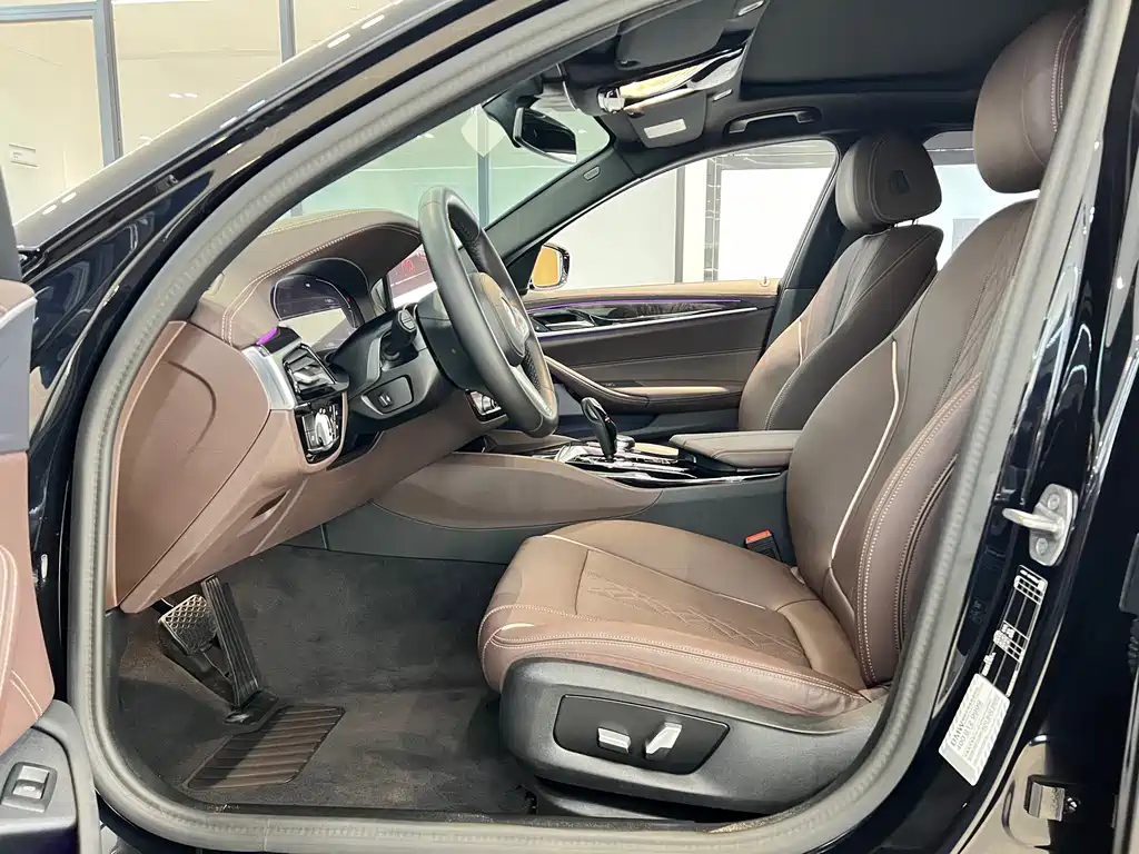 BMW 5 Series 5 2022 525Li M Sport