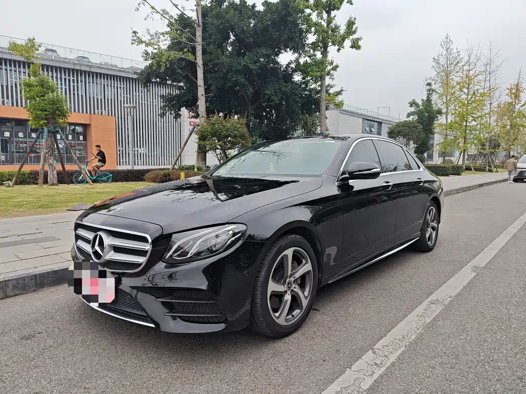 Mercedes-Benz E-Class 2019