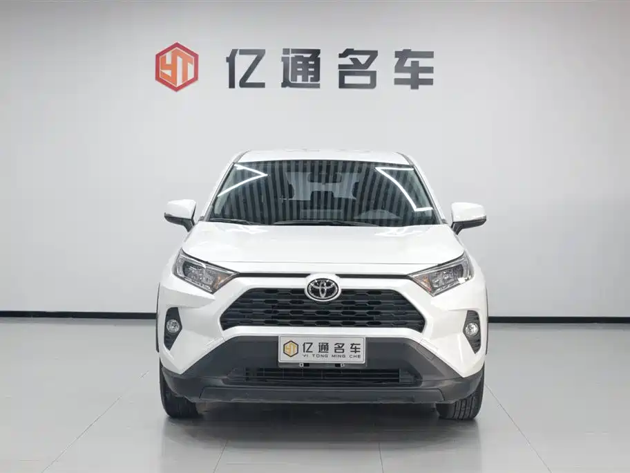 Toyota RAV4 2022 2.0L CVT