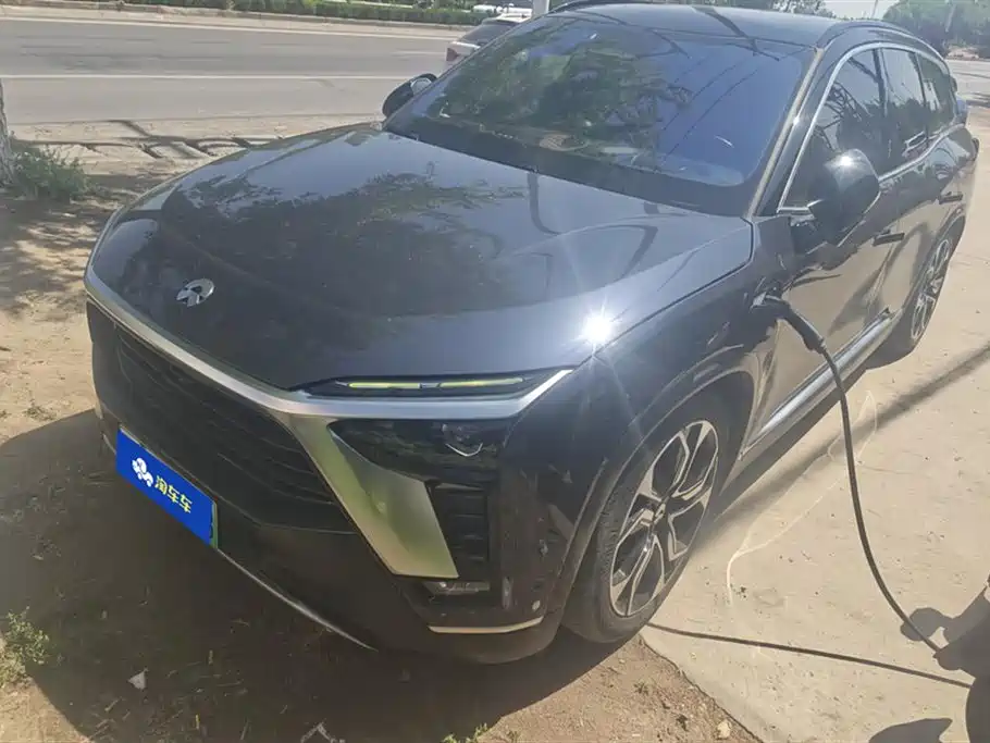 Nio ES8 2021