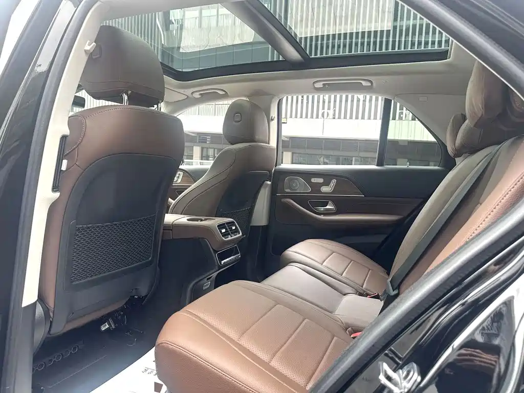 Mercedes-Benz GLE (Import) — миниатюра 5