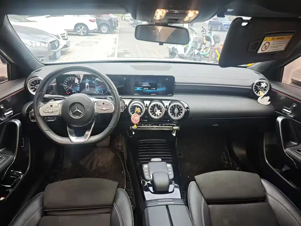 Mercedes-Benz A-Class A 2021 A 200 L Sport Fashion