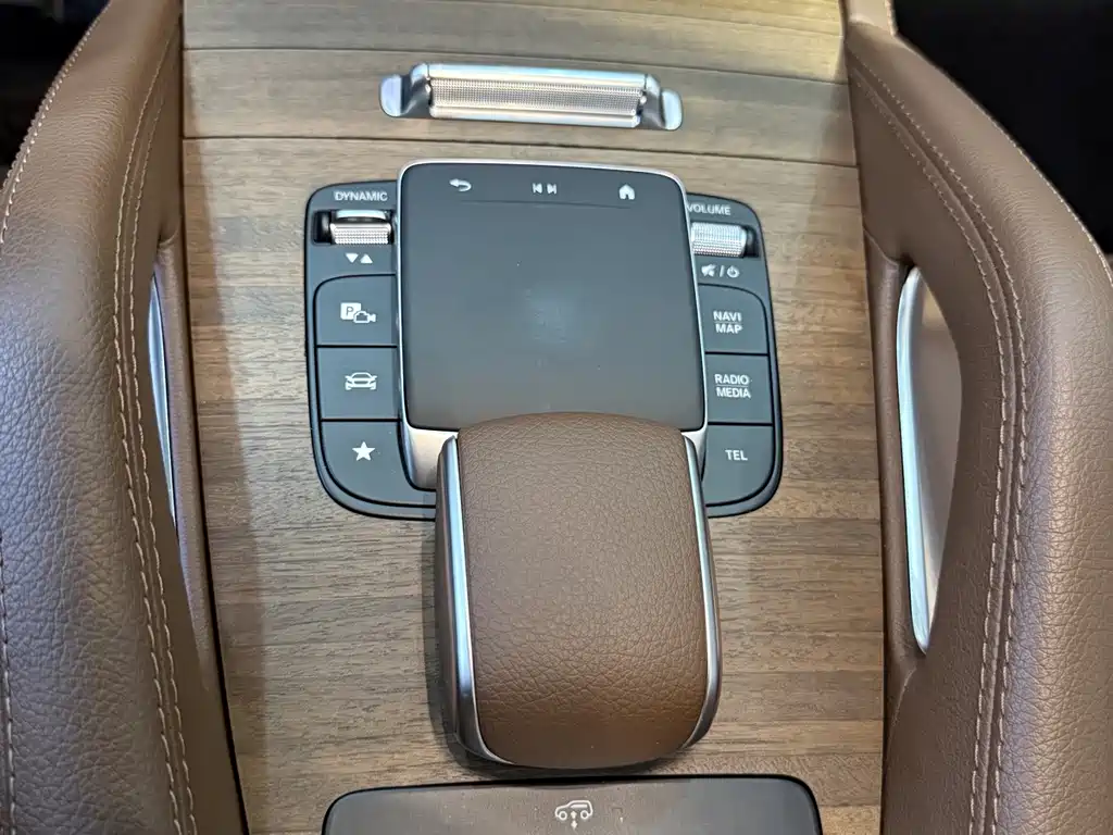 Mercedes-Benz GLE 2025 — фото 14