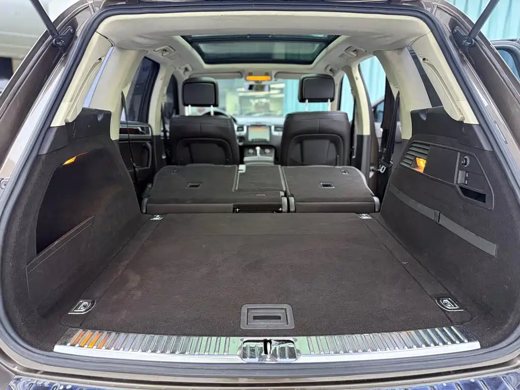 Volkswagen Touareg 2011 3.0TDI