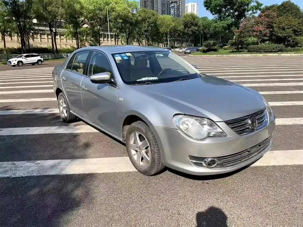 Volkswagen Bora 2012 1.6L MT Fashion