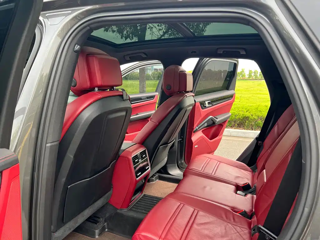 Porsche Cayenne 2019 Cayenne 3.0T