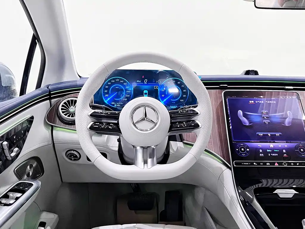 Mercedes-Benz EQE 2025 500 4MATIC