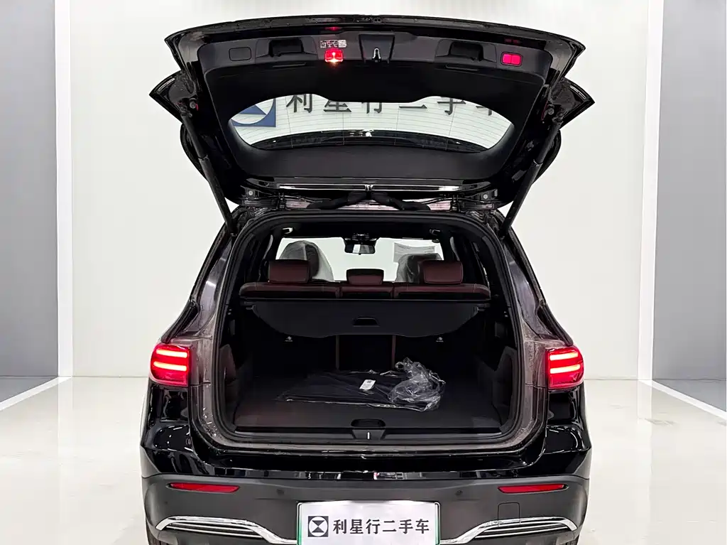 Mercedes-Benz EQB 2025 EQB 260