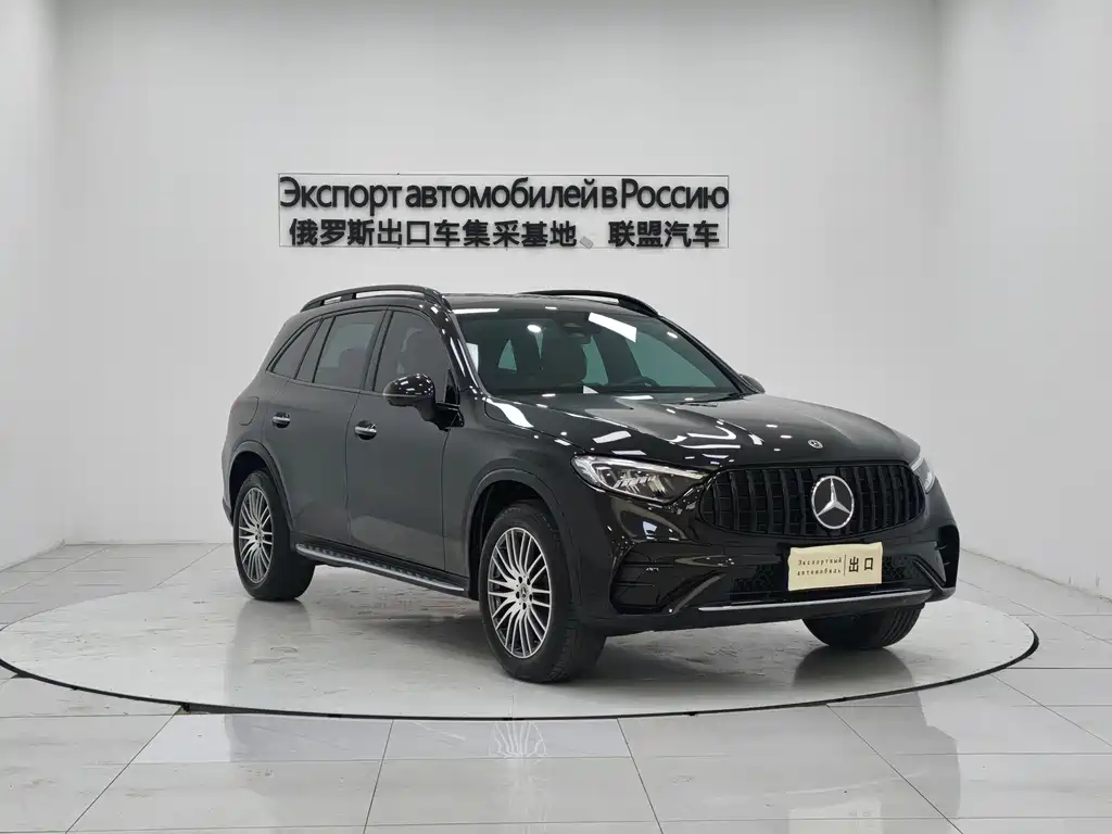 MERCEDES-BENZ GLC