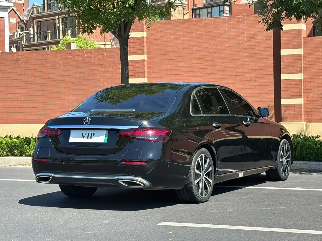 Mercedes-Benz E-Class E 2022 E 350 e L