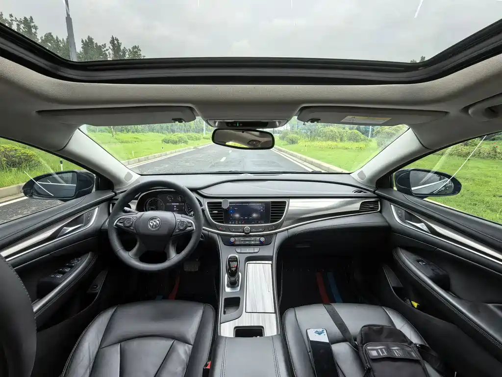 Buick LaCrosse — миниатюра 13