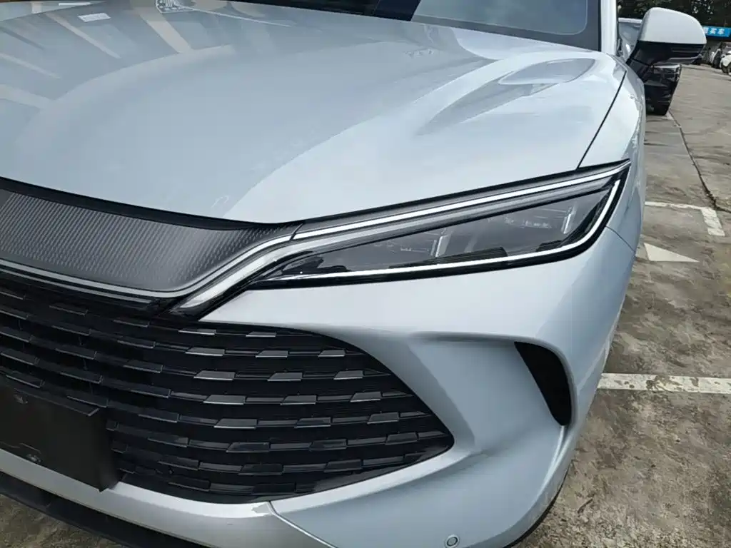 BYD L DM-i — миниатюра 24