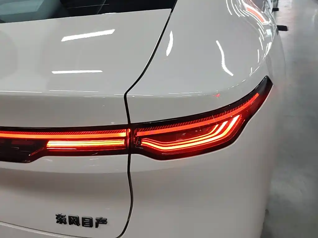 Nissan N7 — миниатюра 8