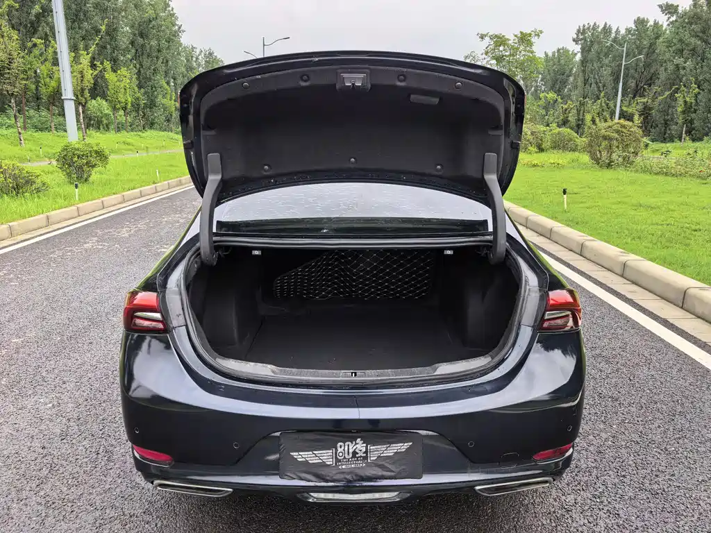 Buick LaCrosse — миниатюра 18