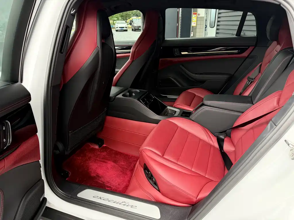 Porsche Panamera — миниатюра 11