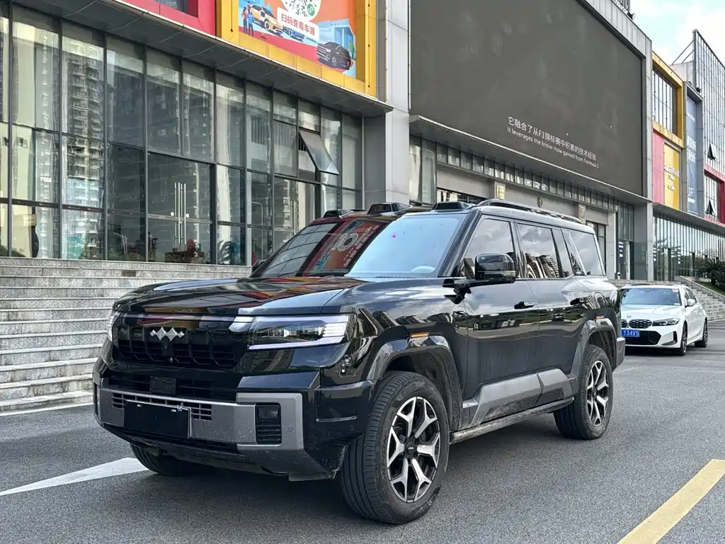 Fang Cheng Bao Leopard 8