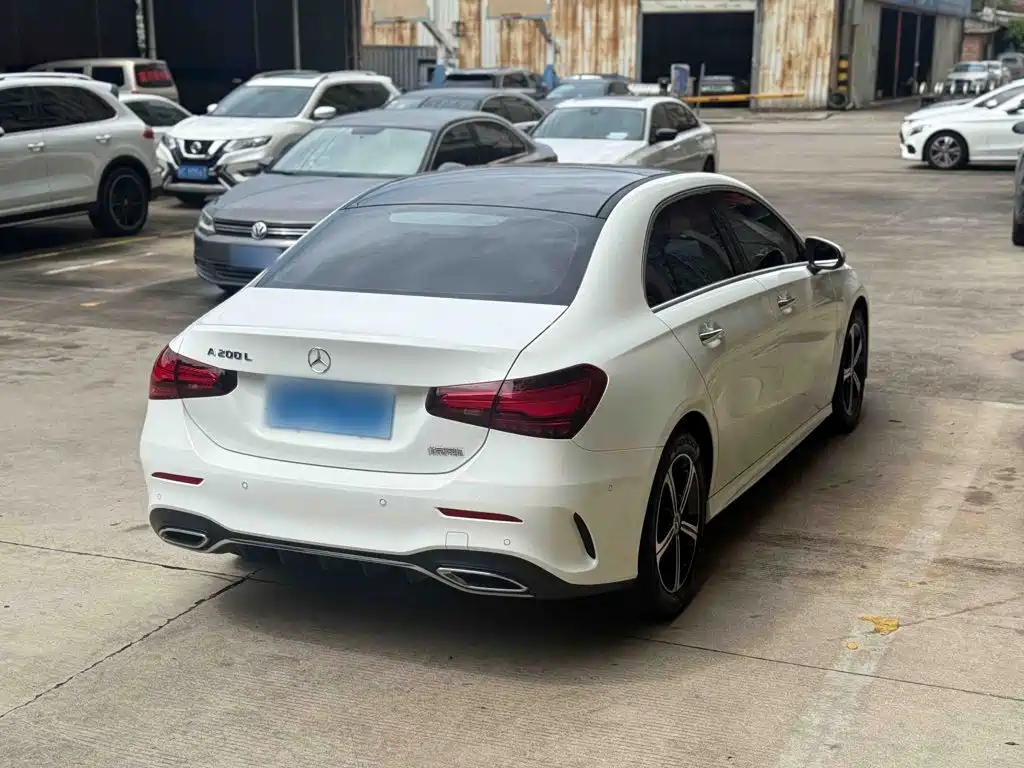 Mercedes-Benz A-Class — миниатюра 7