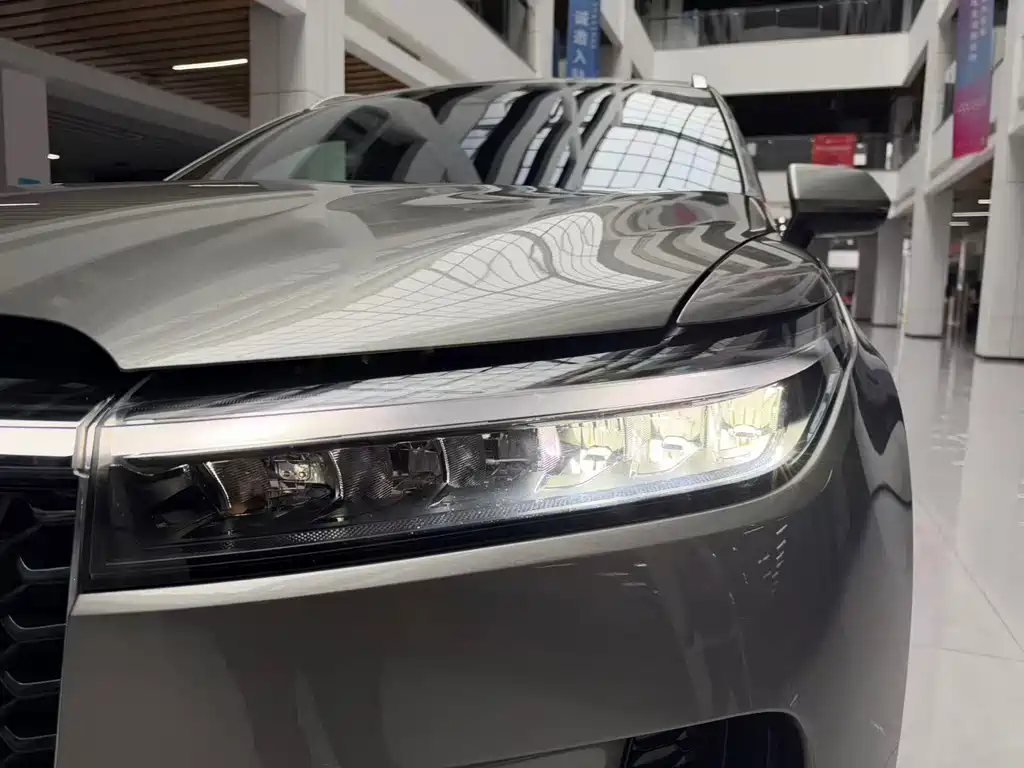 Li Auto Li ONE — миниатюра 22