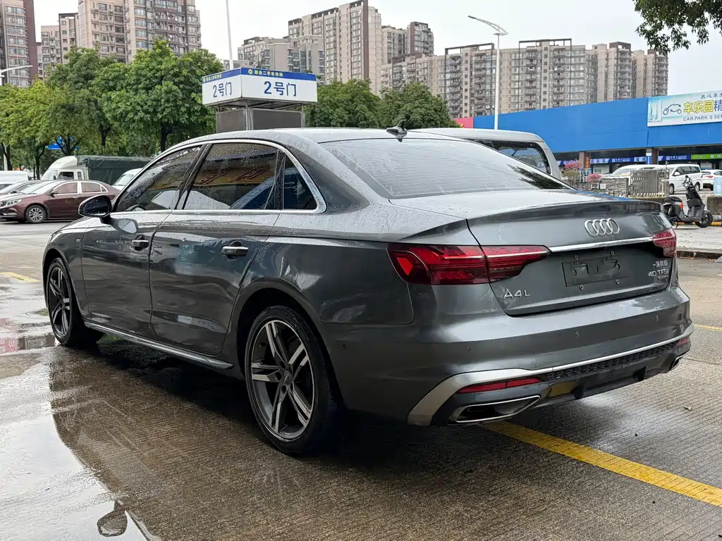 Audi A4L — миниатюра 8