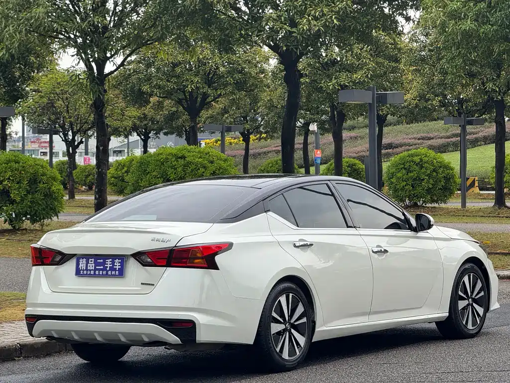 Nissan Teana — миниатюра 17